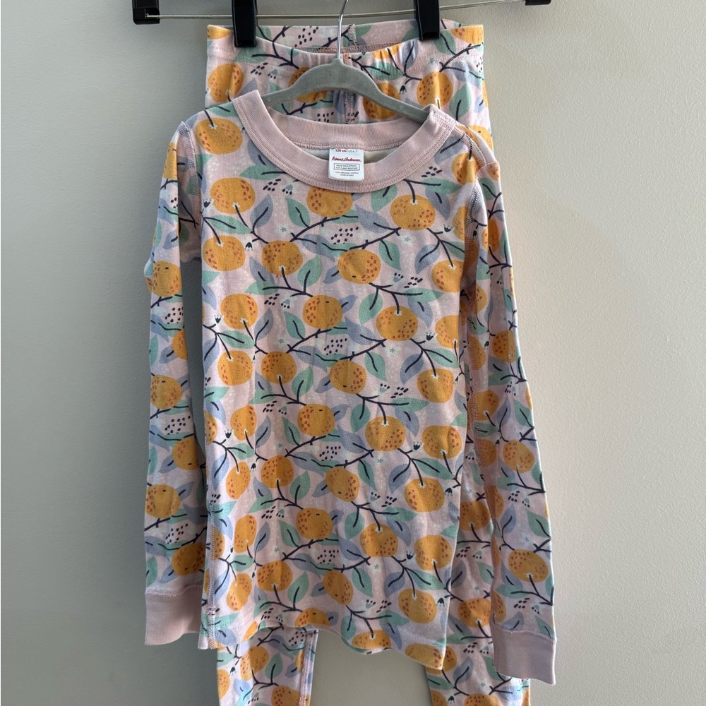 Hanna Andersson Pink Citrus Print Pajama Set with Yellow Lemons